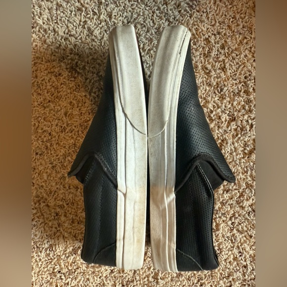 VANS Perf Leather Classic Unisex Slip On Shoes Black White Soles Mens 8.5 W 10 - Picture 3 of 9